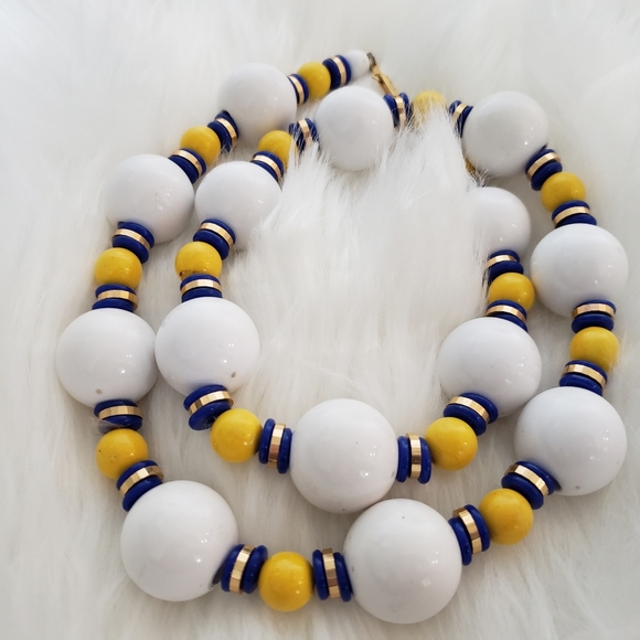 Vintage 80s Chunky Statement Necklace - Picture 3 of 4